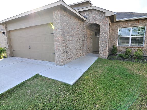 2nd image of 1619 Autumn Sage Ct
