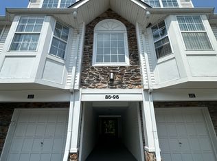 88 Whisper Way E, Ledgewood, NJ 07852
