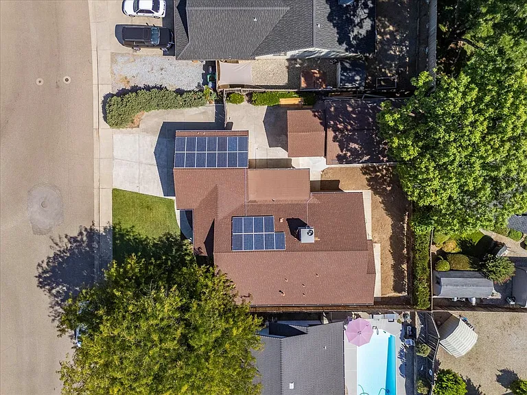 2863 Sandstone Dr — Photo 45