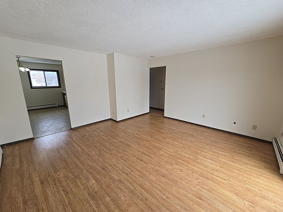 2nd image of 101 16th Ave NW #25