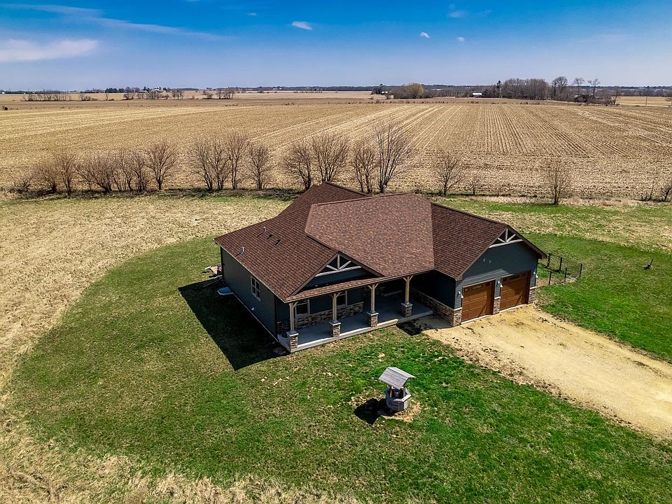 14483 Montague Rd, Winnebago, IL 61088 Zillow