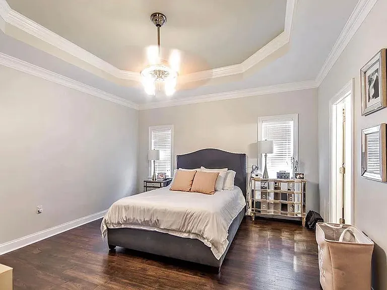 134 Shay Dr — Photo 2