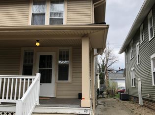 128 W Pacemont Rd, Columbus, OH 43202