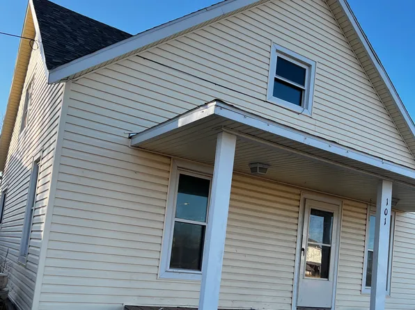 101 Maple St, Minneola, KS 67865