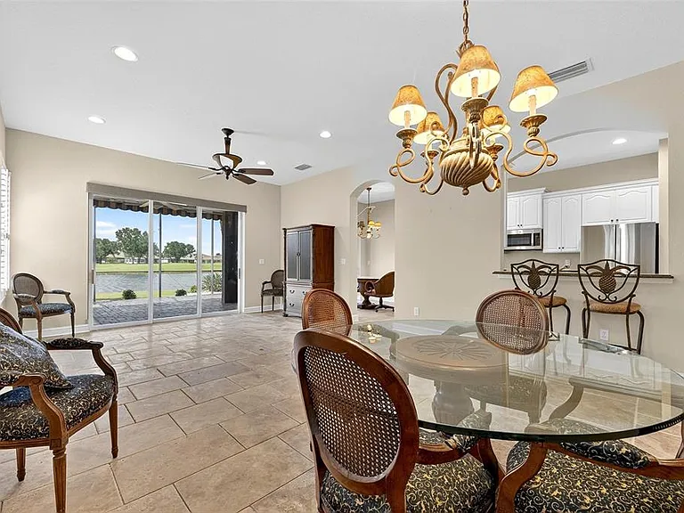 1039 Emerald Dunes Dr — Photo 13