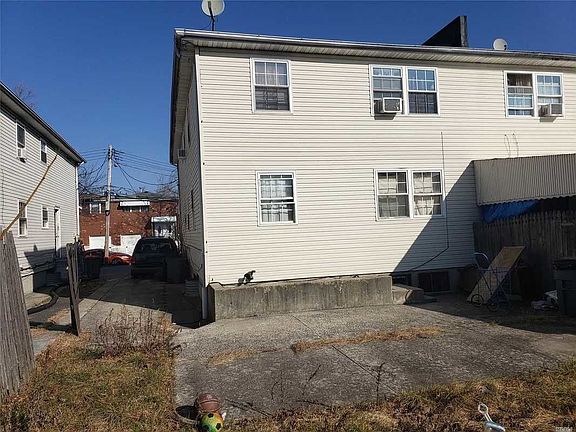 4th image of 219-14 Edgewood Ave