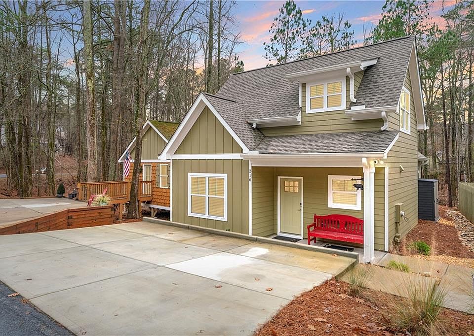 1st image of 210 Hillside Dr