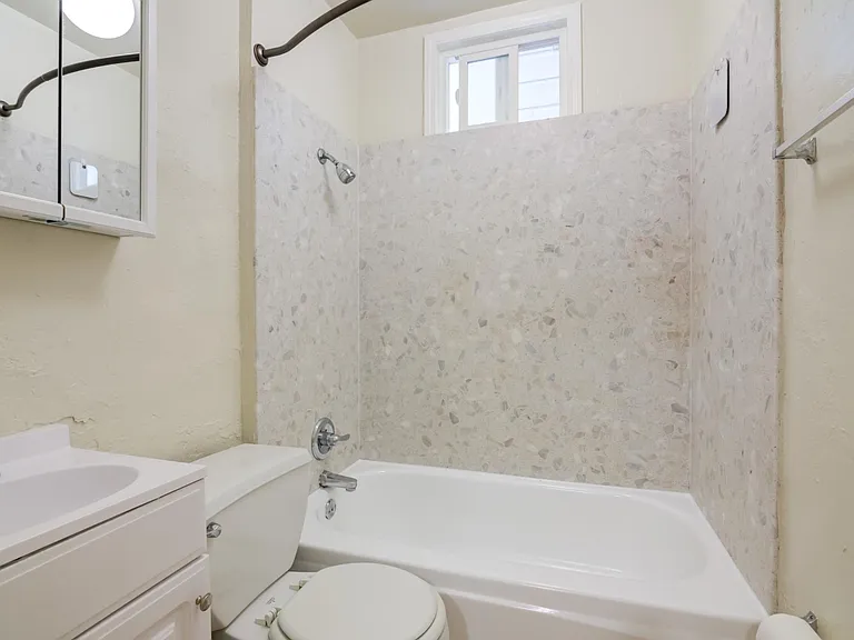 1350 Washington Street — Photo 17