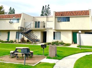 26 Kansas St, Redlands, CA 92373