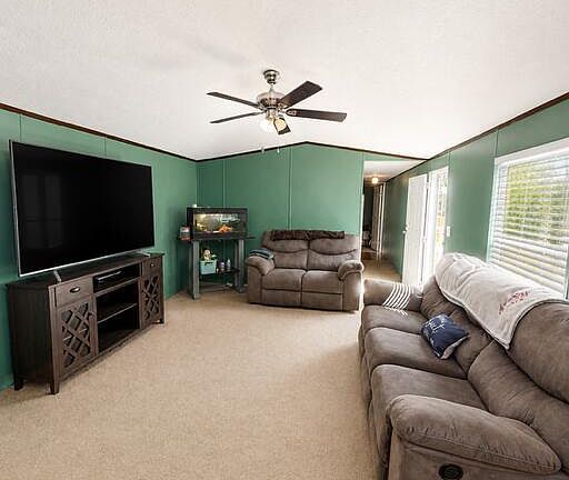 5th image of 3124 Shaw Rd
