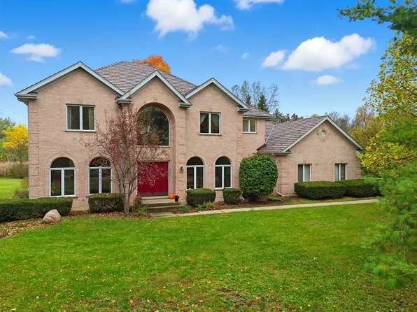 4420 Stonehaven Dr, Long Grove, IL 60047