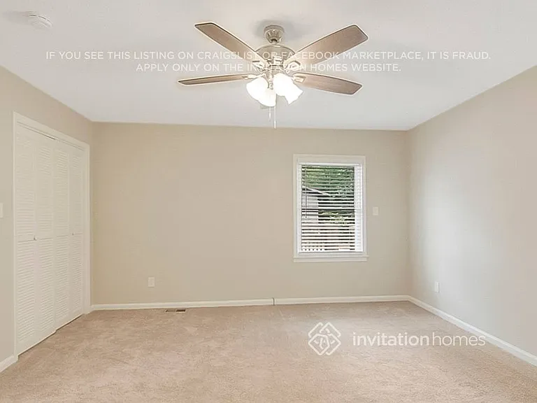 1404 Falls Church Rd — Photo 17