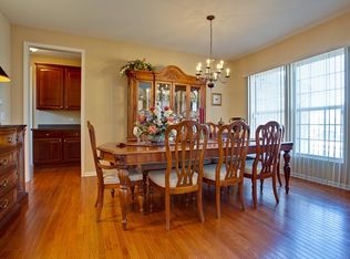 18865 W Glenhurst Dr, Lake Villa, IL 60046