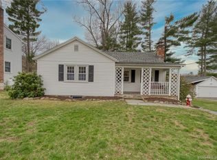 15 Lincoln St, Unionville, CT 06085