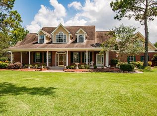 915 W Stroker Rd, Crosby, TX 77532