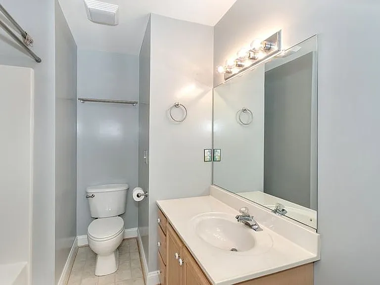 1103 Druid Ave #C — Photo 7