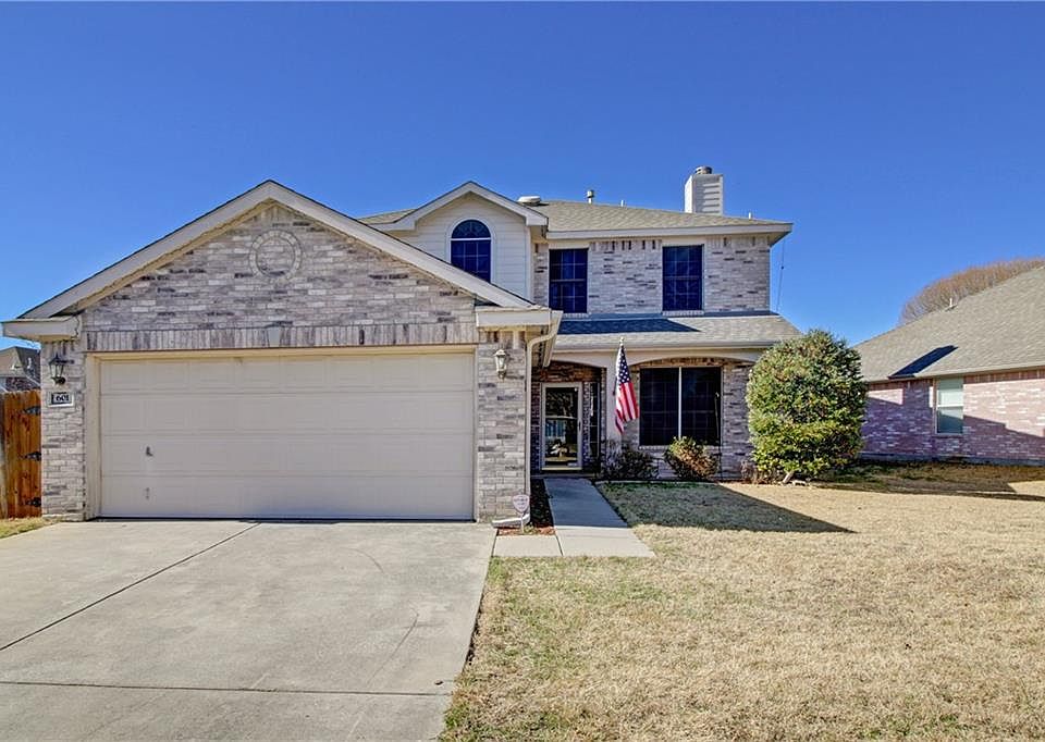 1st image of 601 Crystal Brook Dr