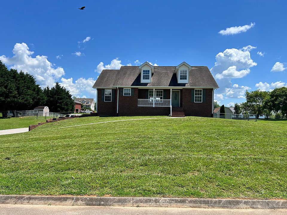 1st image of 2573 Plantation Dr