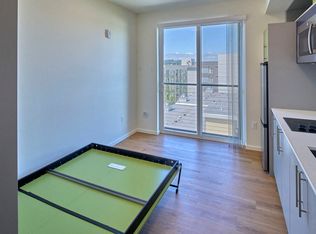 Ballard 57, Seattle, WA 98107