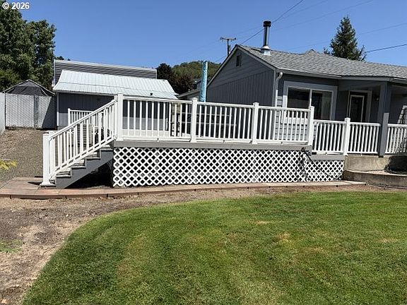4th image of 122 Grassy Ln