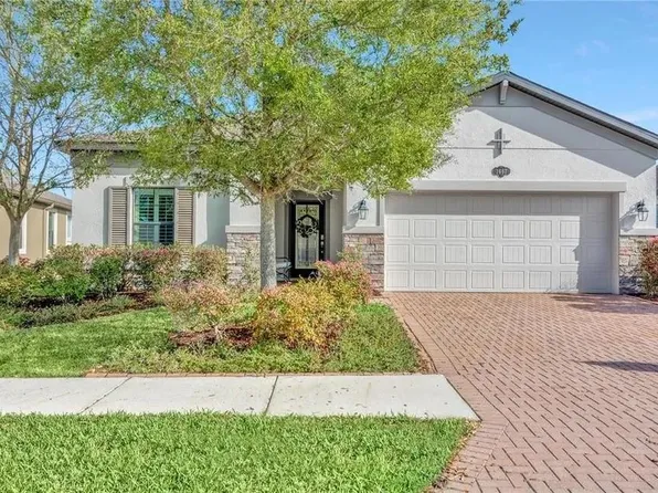 1607 Feather Grass Loop, Lutz, FL 33558
