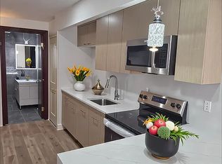 132 W 132nd St #3A, New York, NY 10027