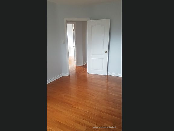 5th image of 49 Garthwood Dr