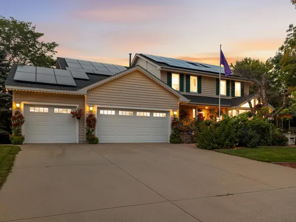 17704 Icon Trl, Lakeville, MN 55044