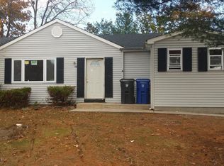 571 Innkeeper Ln, Toms River, NJ 08753