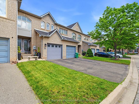 2nd image of 22 Goldenlight Cir