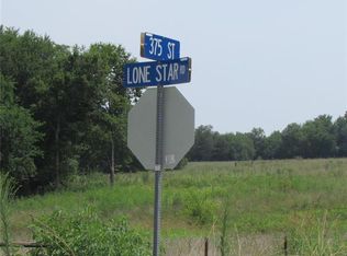 W 375th St, Fontana, KS 66026