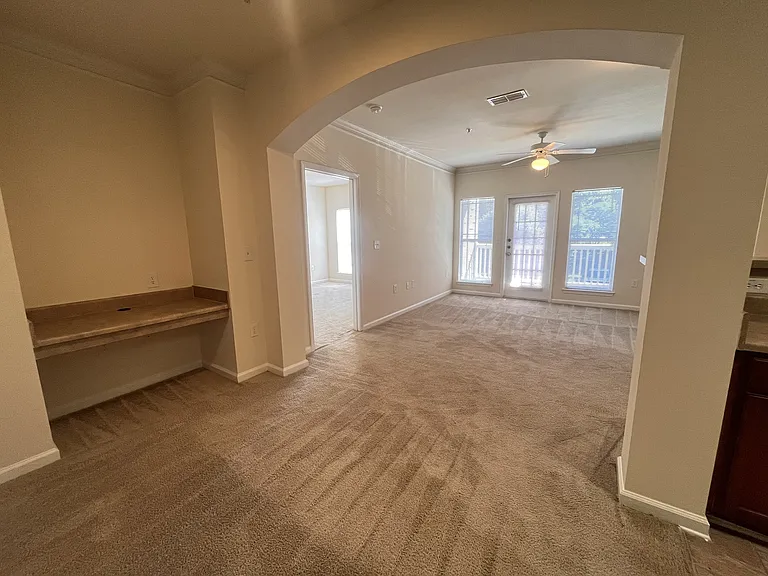 Wesley Kensington Apartments at Stonecrest — Photo 350