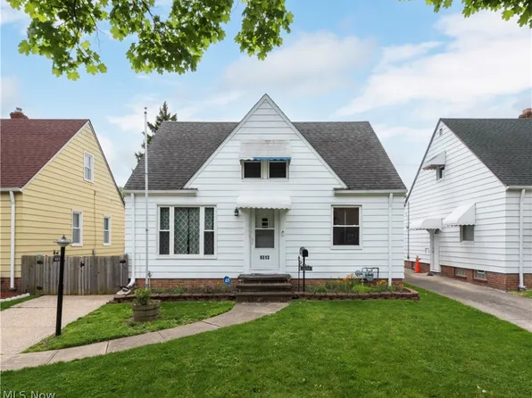 9313 Beech Ave, Brooklyn, OH 44144