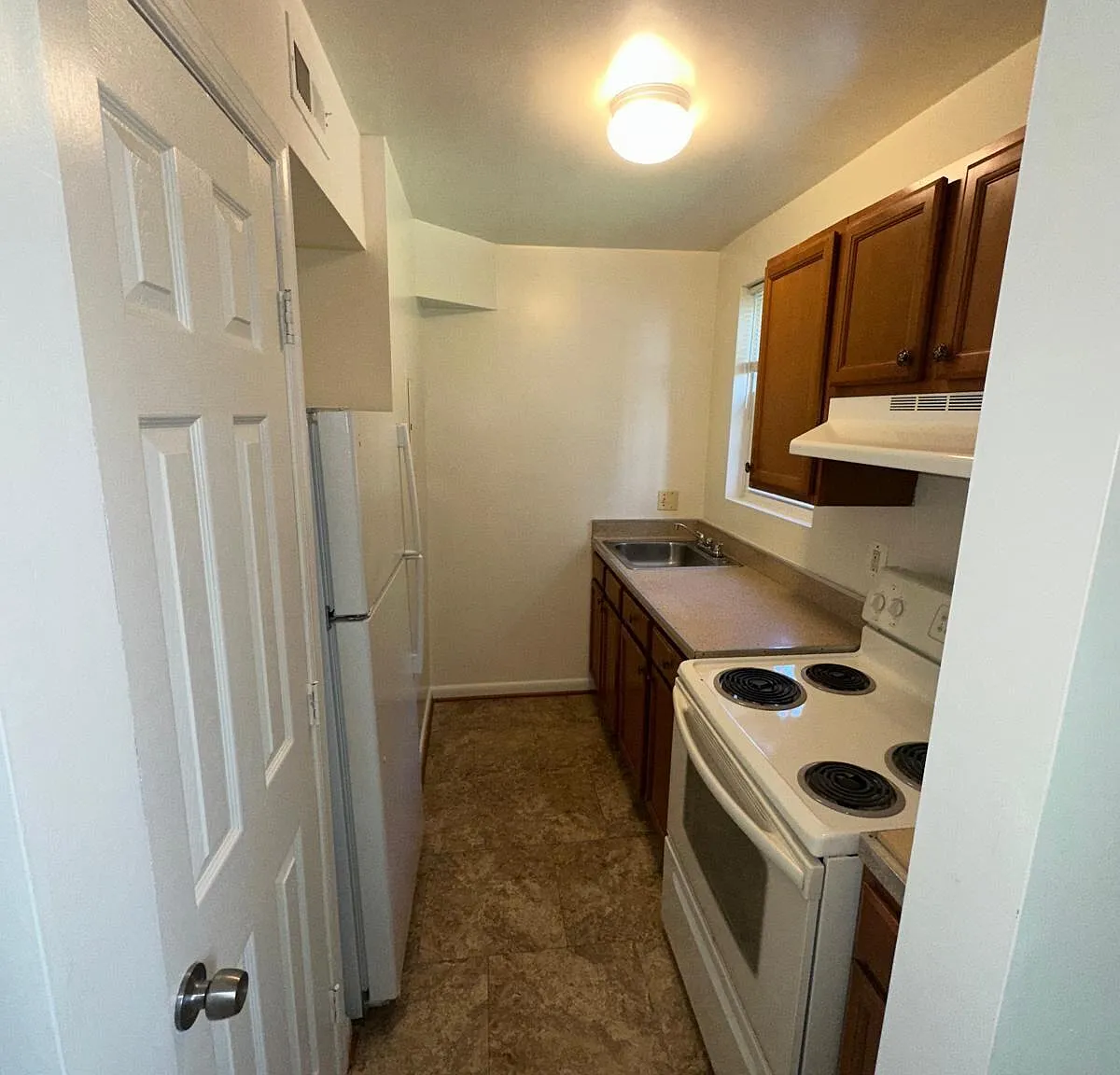 164 Mississippi Avenue Southeast - 101 — Photo 3