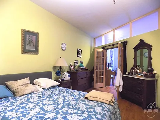 Rented by Blue Egg Realty Corp | media 27