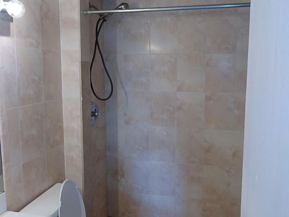 2nd image of 500 NE 2nd St APT 217