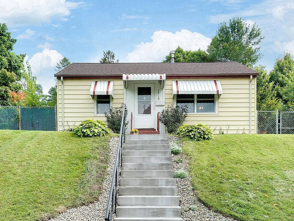1st image of 3519 Madison Pl NE