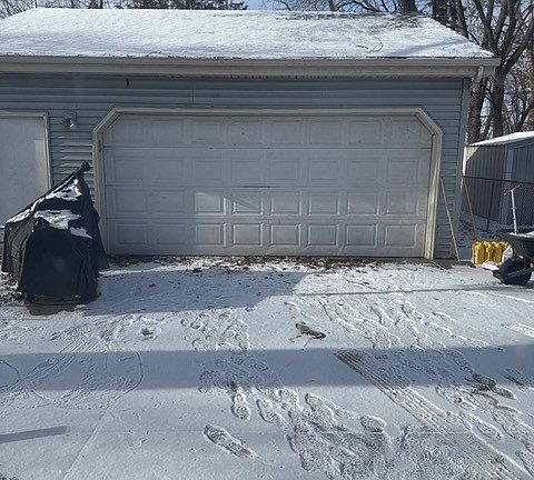 4th image of 27 S Bereman Rd