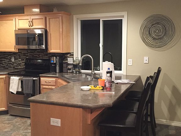 4th image of 1208 E Gimber St