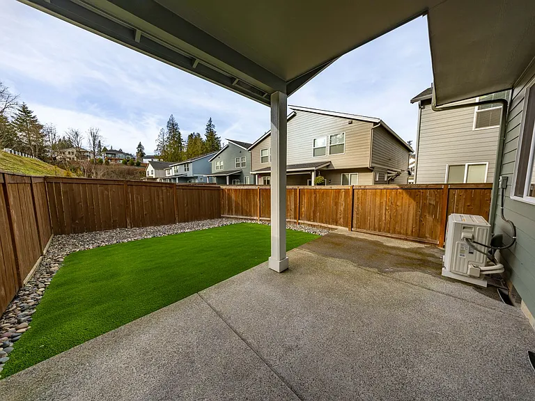 2333 S Brookside Pl — Photo 2