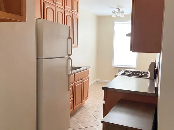 84-20 51st Avenue image 6 of 9