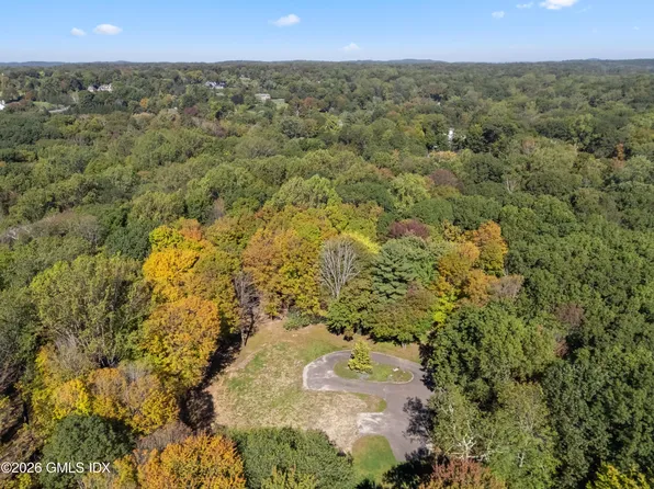 960 Lake Ave, Greenwich, CT 06831