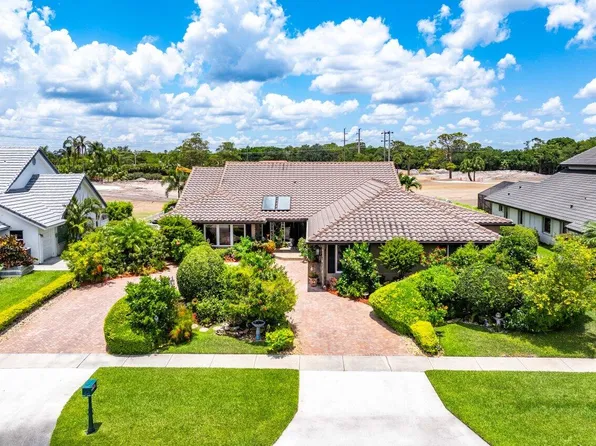 10892 Boca Woods Lane, Boca Raton, FL 33428