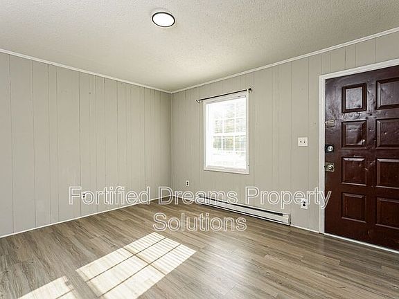 3rd image of 3980 Bradford Ct APT D