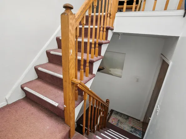 61-26 Booth Street image 29 of 35