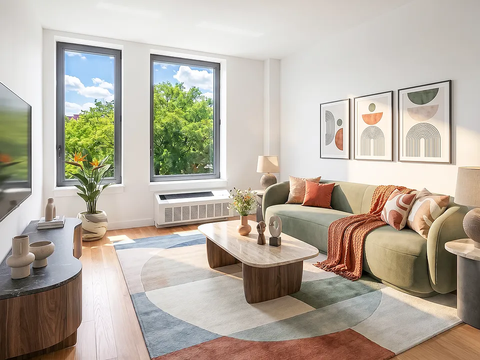 409 Eastern Pkwy #204