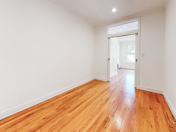 2nd image of 84 Bradhurst Ave #4FL1