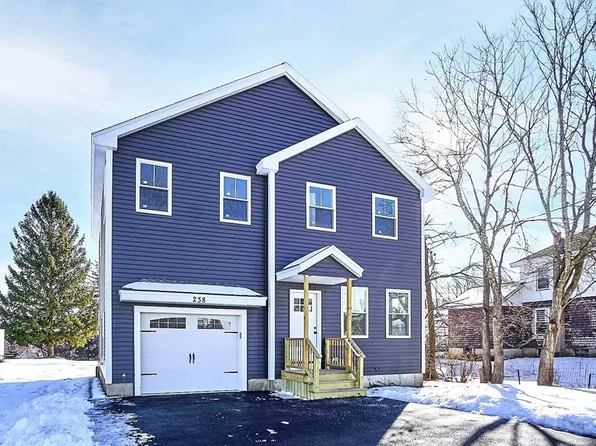 238 Rosemont St, Haverhill, MA 01832