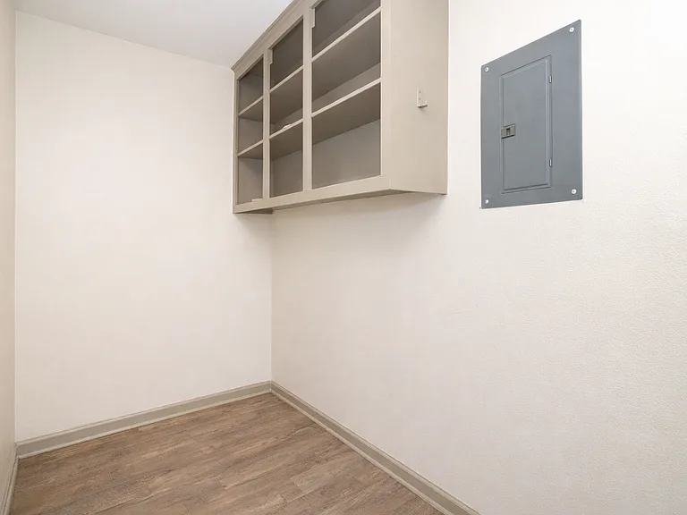 57945 Joffrion St #7 — Photo 7