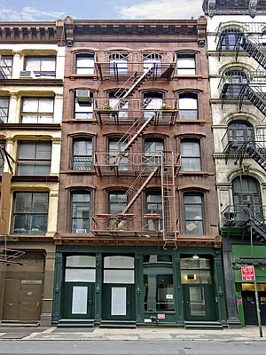 Sold by Sotheby's International Realty | media 26